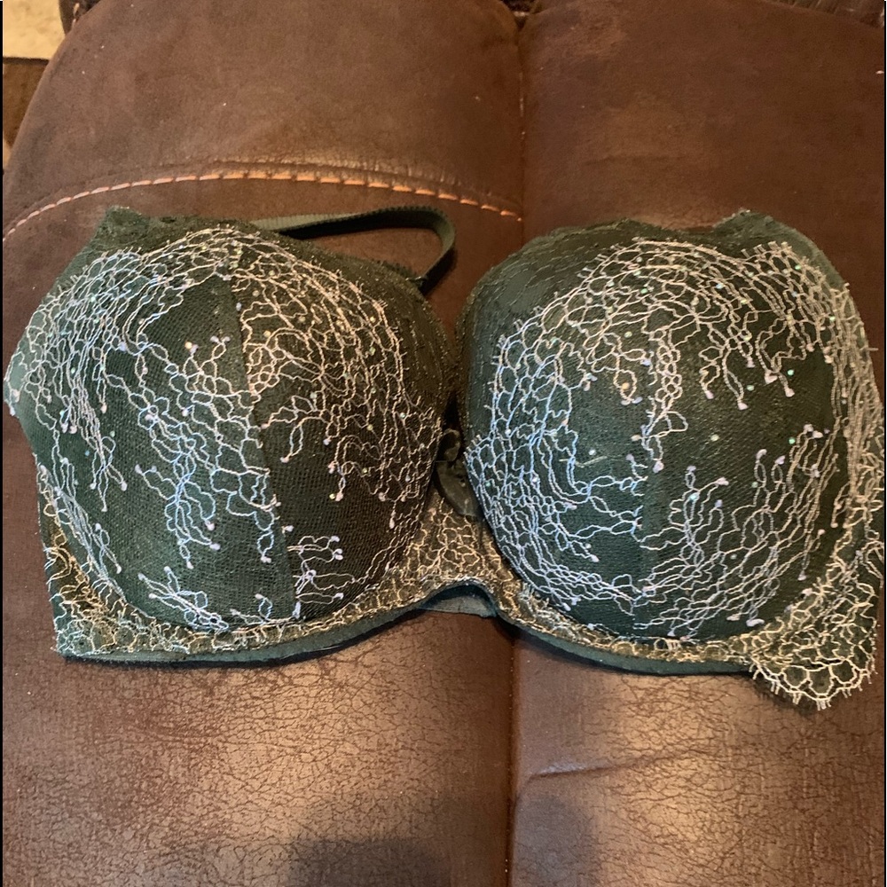 Victoria’s Secret Bra
